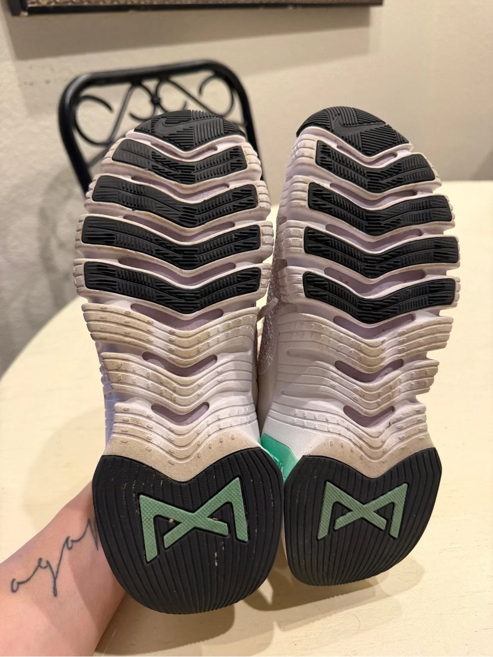 Women’s Metcon7- “White Green glow”